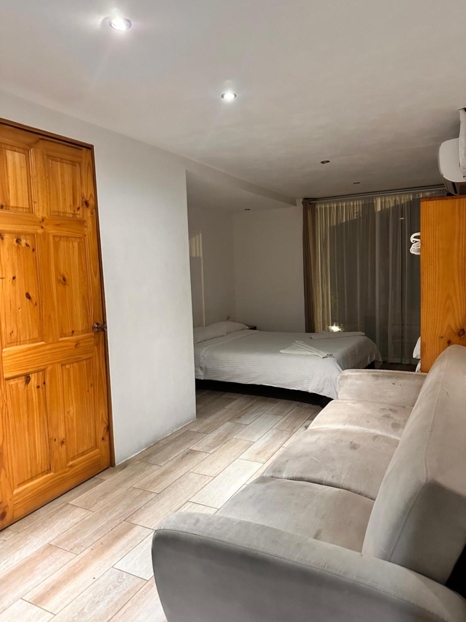 Hotel Bamboo Jacó Екстериор снимка